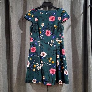 Vince Camuto flower pleated dress